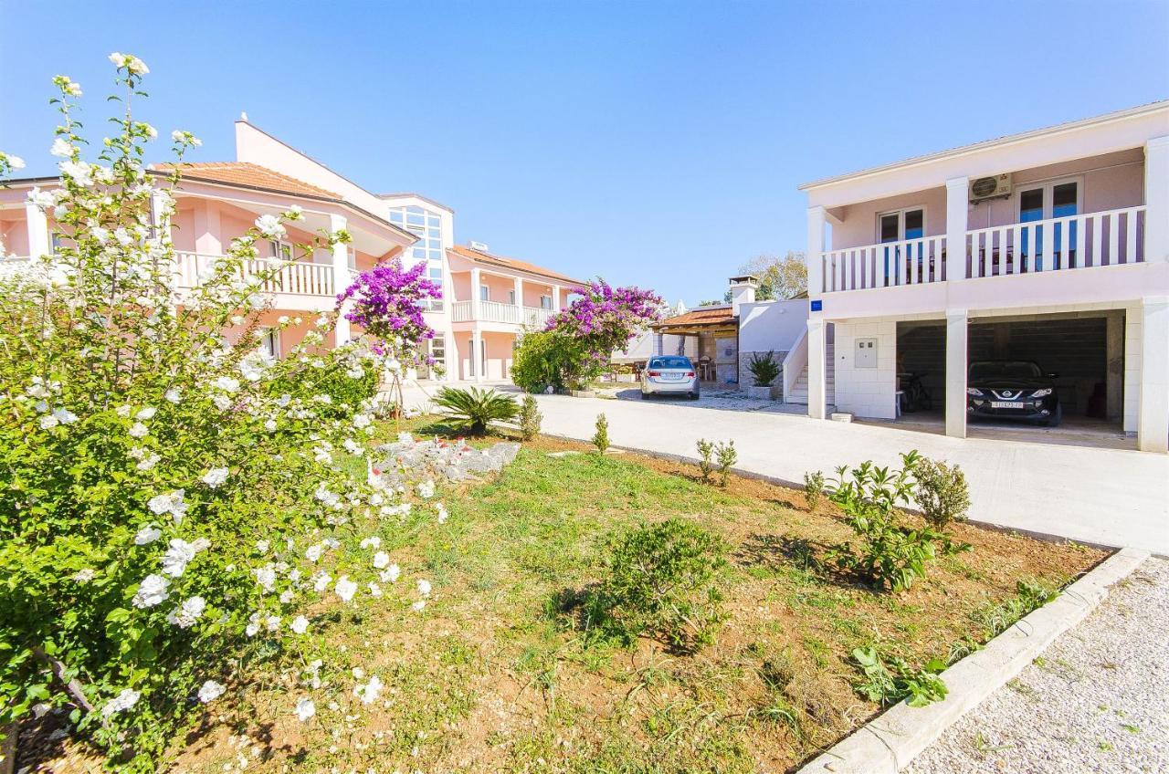 Apartments Hrgovic Rogoznica  Εξωτερικό φωτογραφία