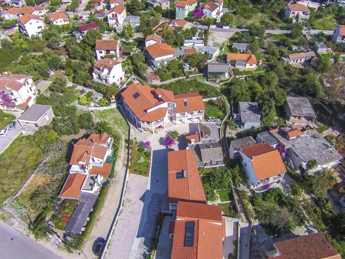 Apartments Hrgovic Rogoznica  Εξωτερικό φωτογραφία