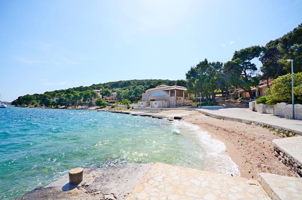 Apartments Hrgovic Rogoznica  Εξωτερικό φωτογραφία