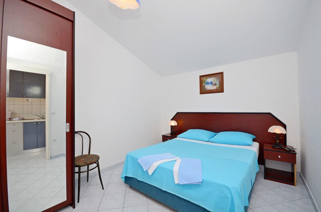 Apartments Hrgovic Rogoznica  Εξωτερικό φωτογραφία