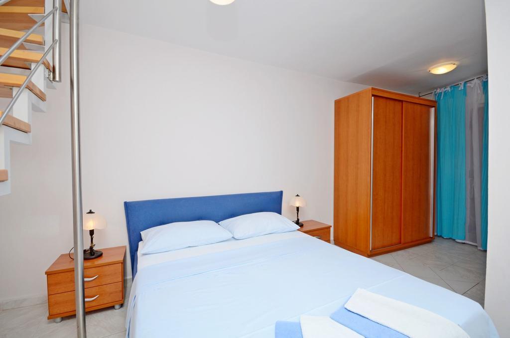 Apartments Hrgovic Rogoznica  Εξωτερικό φωτογραφία