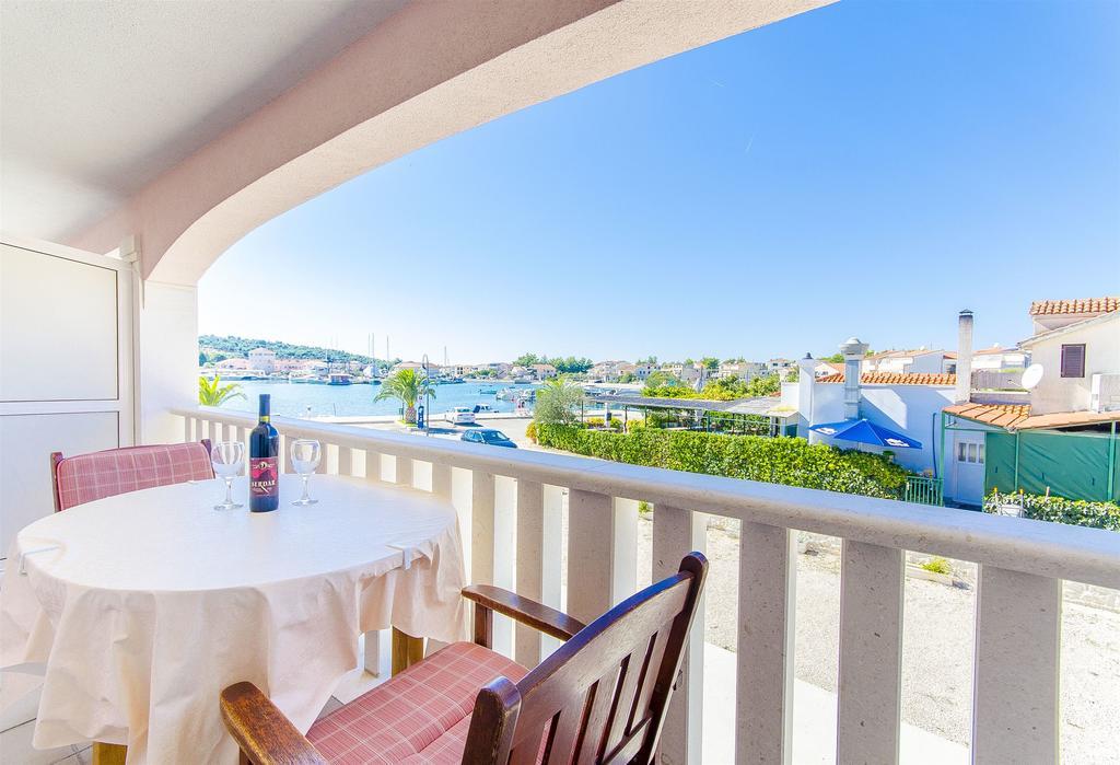 Apartments Hrgovic Rogoznica  Εξωτερικό φωτογραφία