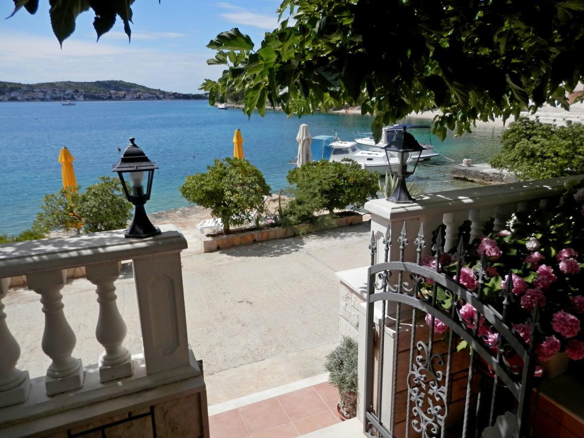 Apartments Hrgovic Rogoznica  Εξωτερικό φωτογραφία