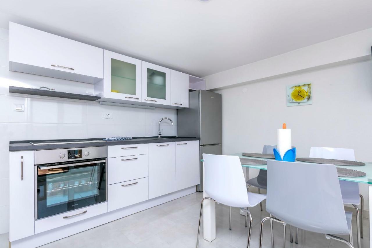 Apartments Hrgovic Rogoznica  Εξωτερικό φωτογραφία