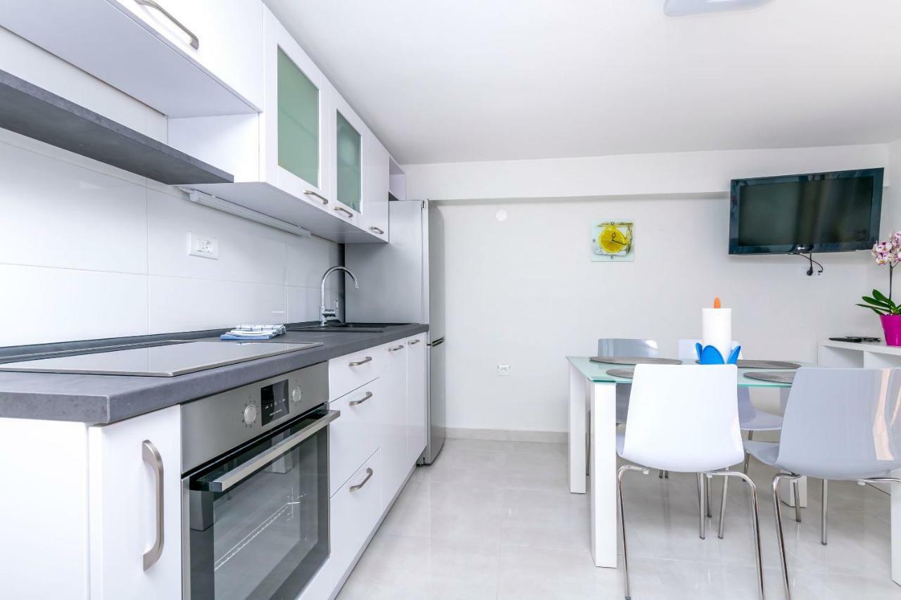 Apartments Hrgovic Rogoznica  Εξωτερικό φωτογραφία